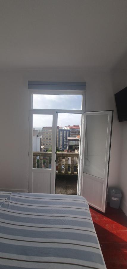 Апартаменты Habitacion Pequena Con Balcon Виго Экстерьер фото